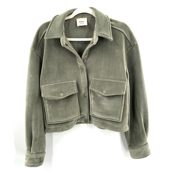 Elie Tahari Jackets & Blazers - Elie Tahari sage green corduroy cropped trucker chore jacket boxy fit SOFT L